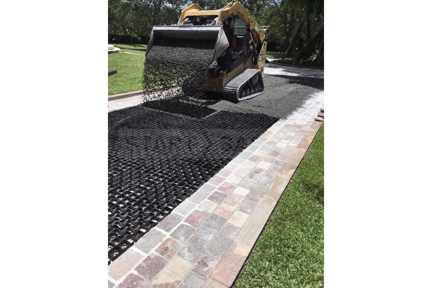 Driveways, Roads & Parking - professional equestrian ground solutions in Illinois